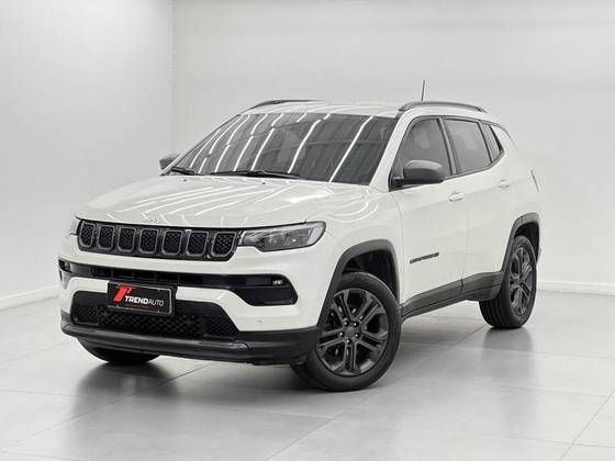 JEEP COMPASS 1.3 T270 TURBO FLEX LONGITUDE AT6